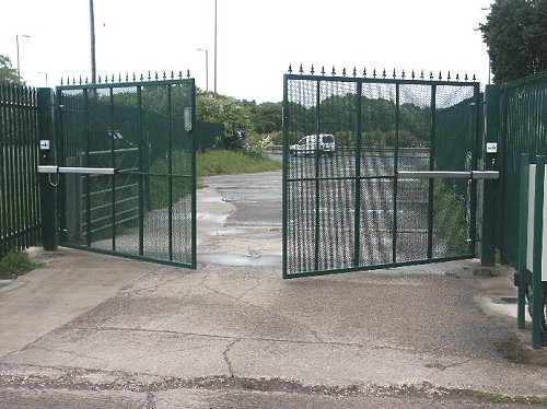Commercial Electric Gate 1